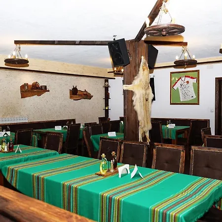 Forest Nook 빌라 팜포로보